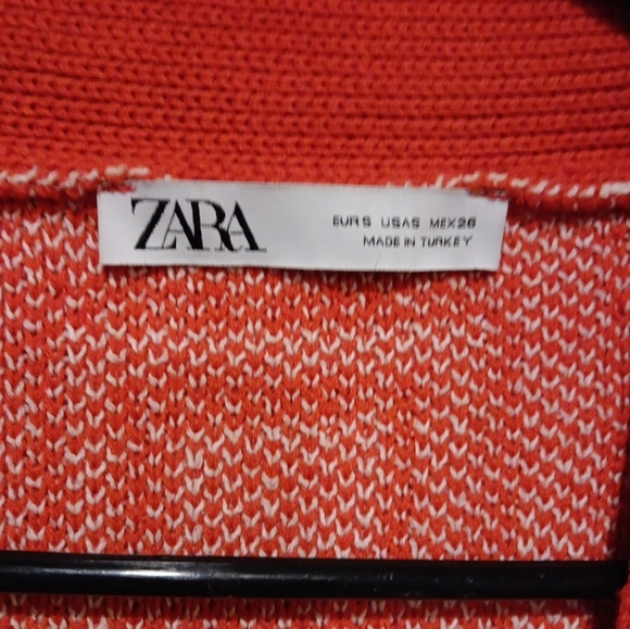 Zara Red and White Floral Patterned Women's Sweater Size S - Picture 3 of 4